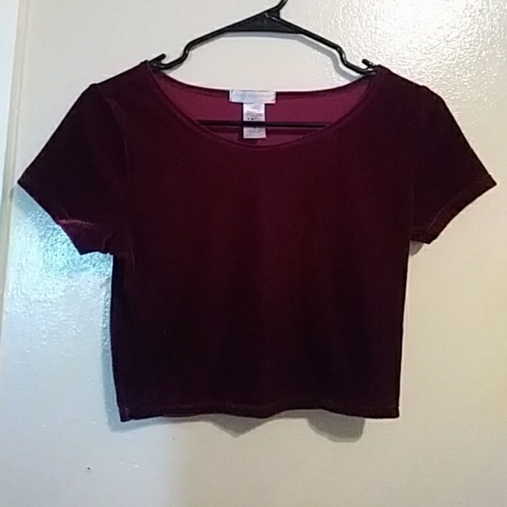 Crop top